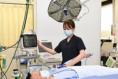 地方独立行政法人 明石市立市民病院 「connecting（つなげる）能力」を発揮できる看護師を目指します！