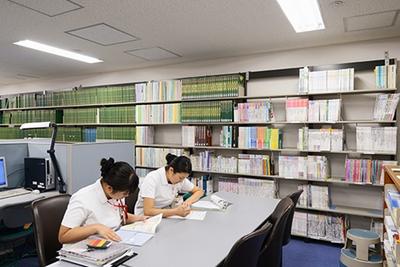 国際医療福祉大学市川総合病院（旧：東京歯科大学市川総合病院） 働きながら学ぶ環境も充実２