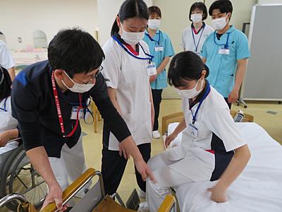 医療法人聖仁会 西部総合病院 ◆新人研修の風景２◆