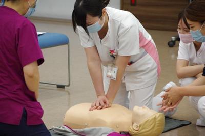 独立行政法人国立病院機構 仙台医療センター 最近行なわれた研修のご紹介３