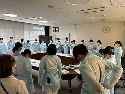 市立豊中病院 新人の成長に合わせた研修が毎月計画されています