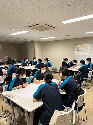 医療法人社団 協友会 吉川中央総合病院 新人研修の様子２