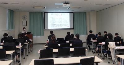 地方独立行政法人 福岡市立病院機構  福岡市民病院 専門・認定看護師が一人一人の自発的なキャリアアップを支援