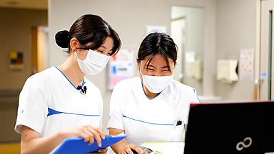 医療法人社団 洛和会（洛和会ヘルスケアシステム） 洛和会ヘルスケアシステムではプリセプター制度の名称を、「お姉さん制度」としています。