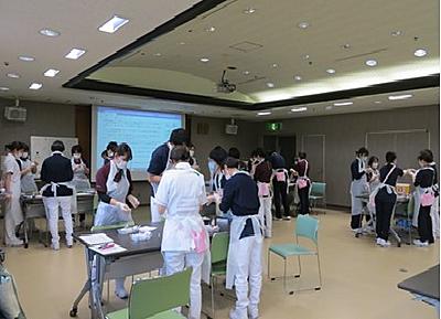 碧南市民病院 新人が受ける集合教育