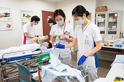 総合病院 聖隷三方原病院 【中心静脈注射シミュレーション研修】