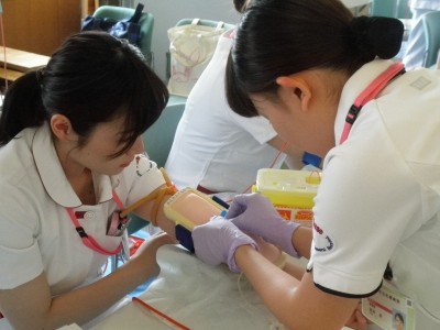 市立札幌病院 新採用看護職員技術研修ー静脈内点滴ー