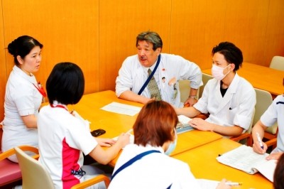東京逓信病院 専門的知識と技術を活かして他部門と連携を図るチーム医療[1]
