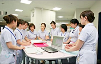 国立病院機構 医王病院 副看護師長育成研修・中堅看護師育成研修・専門領域別看護師育成研修