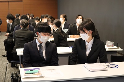 社会医療法人厚生会　中部国際医療センター 新入職員オリエンテーション