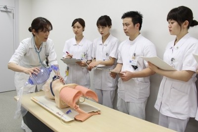 熊本赤十字病院 新人職員研修の様子