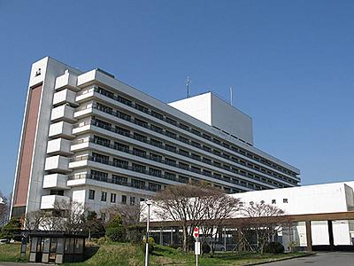 青森県立中央病院（青森県病院局）