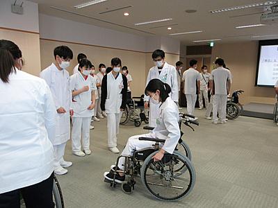 国際医療福祉大学熱海病院 新人教育