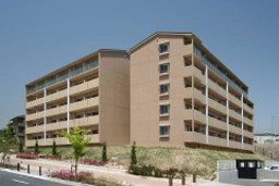 彩都友紘会病院 福利厚生1