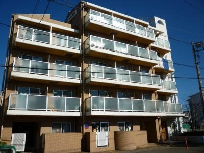 鶴巻温泉病院 福利厚生1