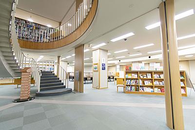 大阪医科薬科大学病院 福利厚生1