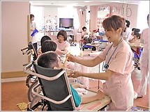 社会福祉法人　愛徳福祉会　南大阪小児リハビリテーション病院 先輩ナースのメッセージ