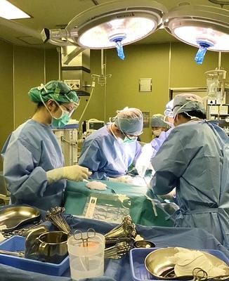 横須賀市立市民病院 手術室