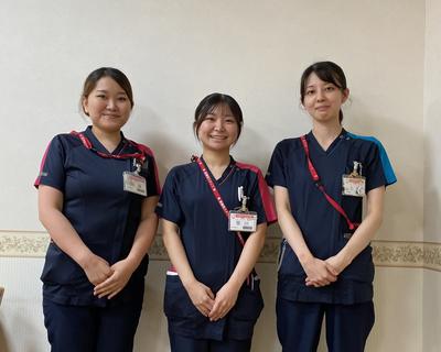 長岡中央綜合病院（JA新潟厚生連） プリセプター・実地指導者が中心となり新人看護師を支えます。