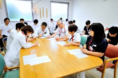 国家公務員共済組合連合会　横浜栄共済病院 私の一日3