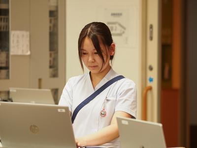 彩都友紘会病院 私の一日3
