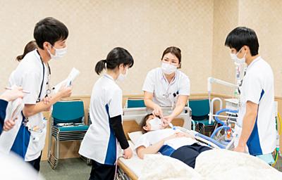 近江八幡市立総合医療センター 日常風景1