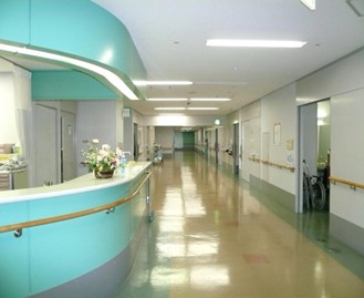 横浜市立脳卒中・神経脊椎センター 日常風景1