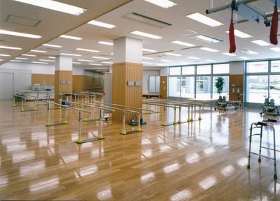 横浜市立脳卒中・神経脊椎センター 日常風景2