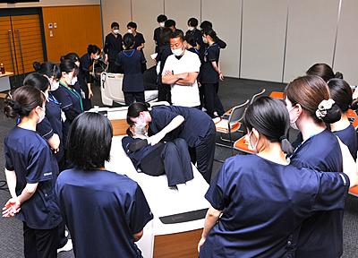 京都岡本記念病院 日常風景3